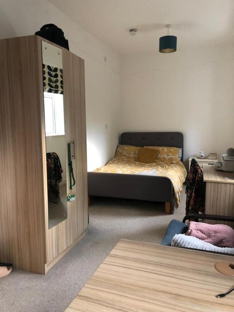 Armyn House Apartments, Your Coastal Escape In 法尔茅斯 外观 照片