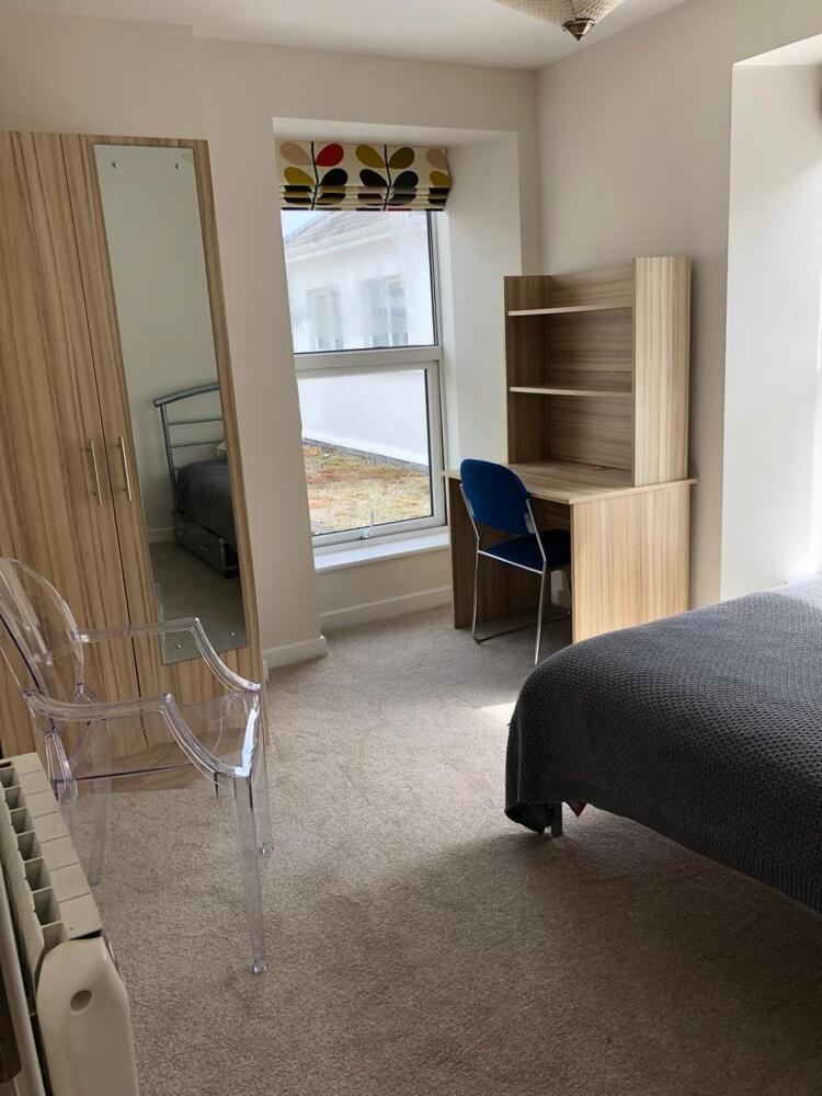 Armyn House Apartments, Your Coastal Escape In 法尔茅斯 外观 照片