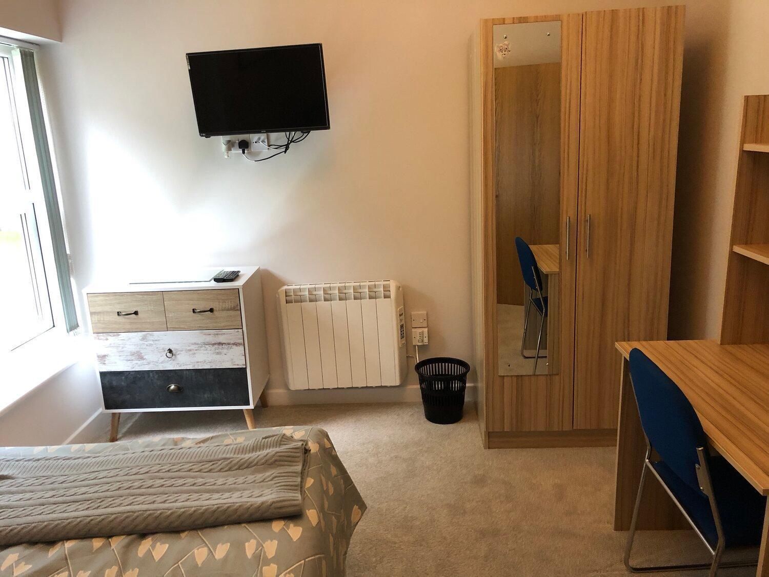 Armyn House Apartments, Your Coastal Escape In 法尔茅斯 外观 照片