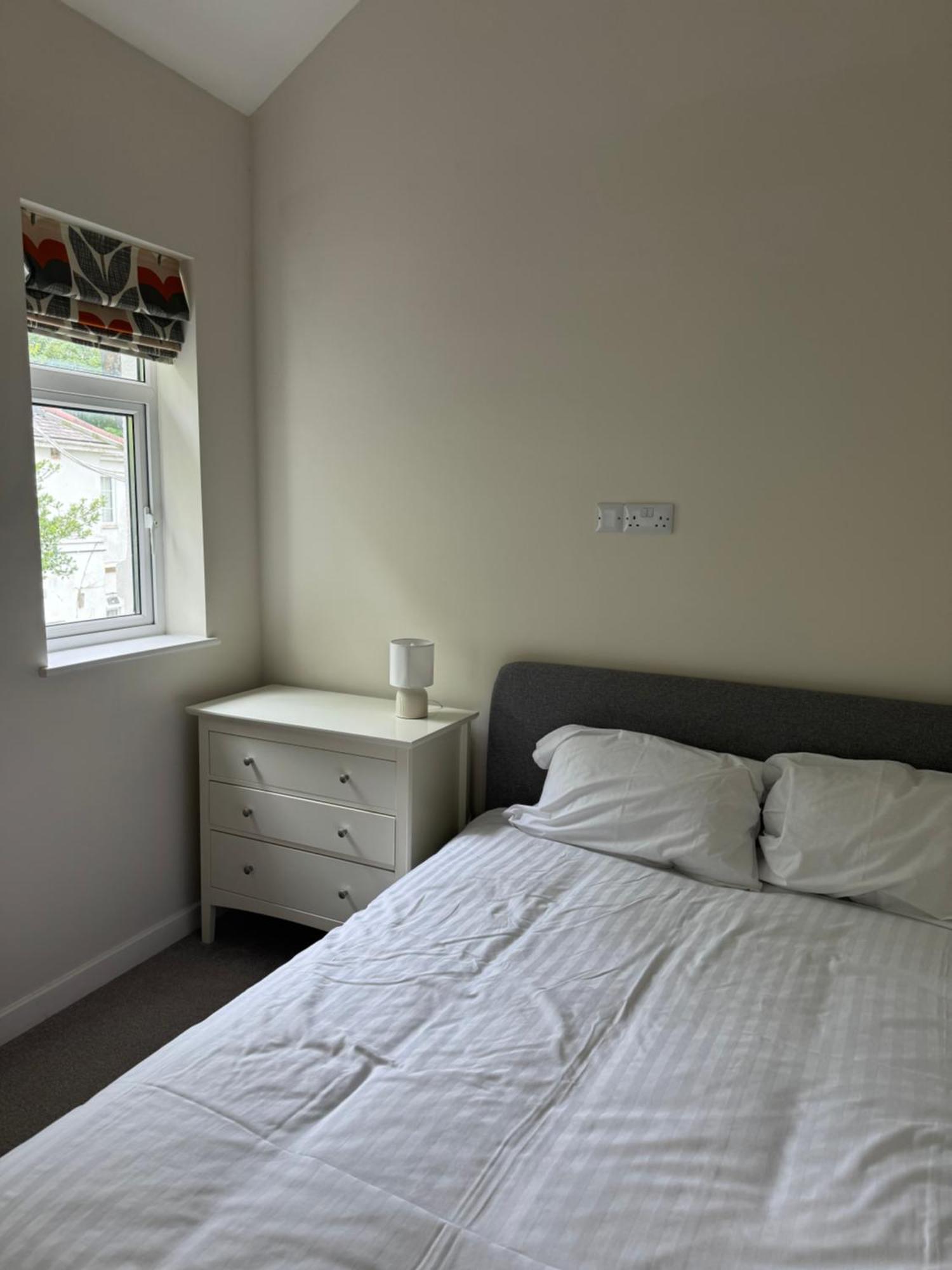 Armyn House Apartments, Your Coastal Escape In 法尔茅斯 外观 照片