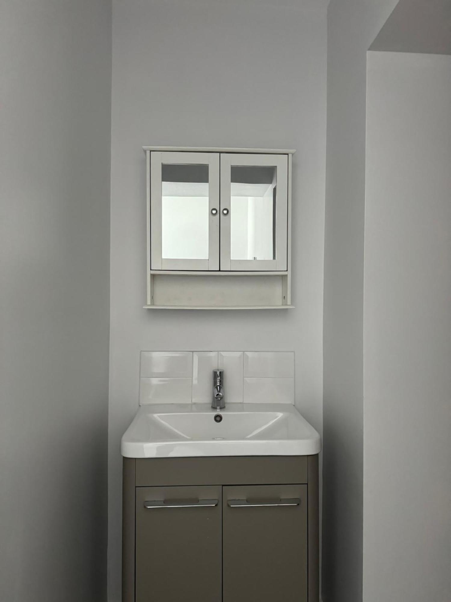 Armyn House Apartments, Your Coastal Escape In 法尔茅斯 外观 照片