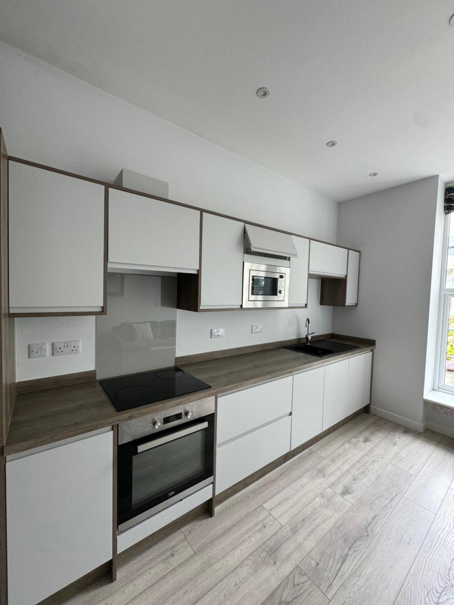 Armyn House Apartments, Your Coastal Escape In 法尔茅斯 外观 照片