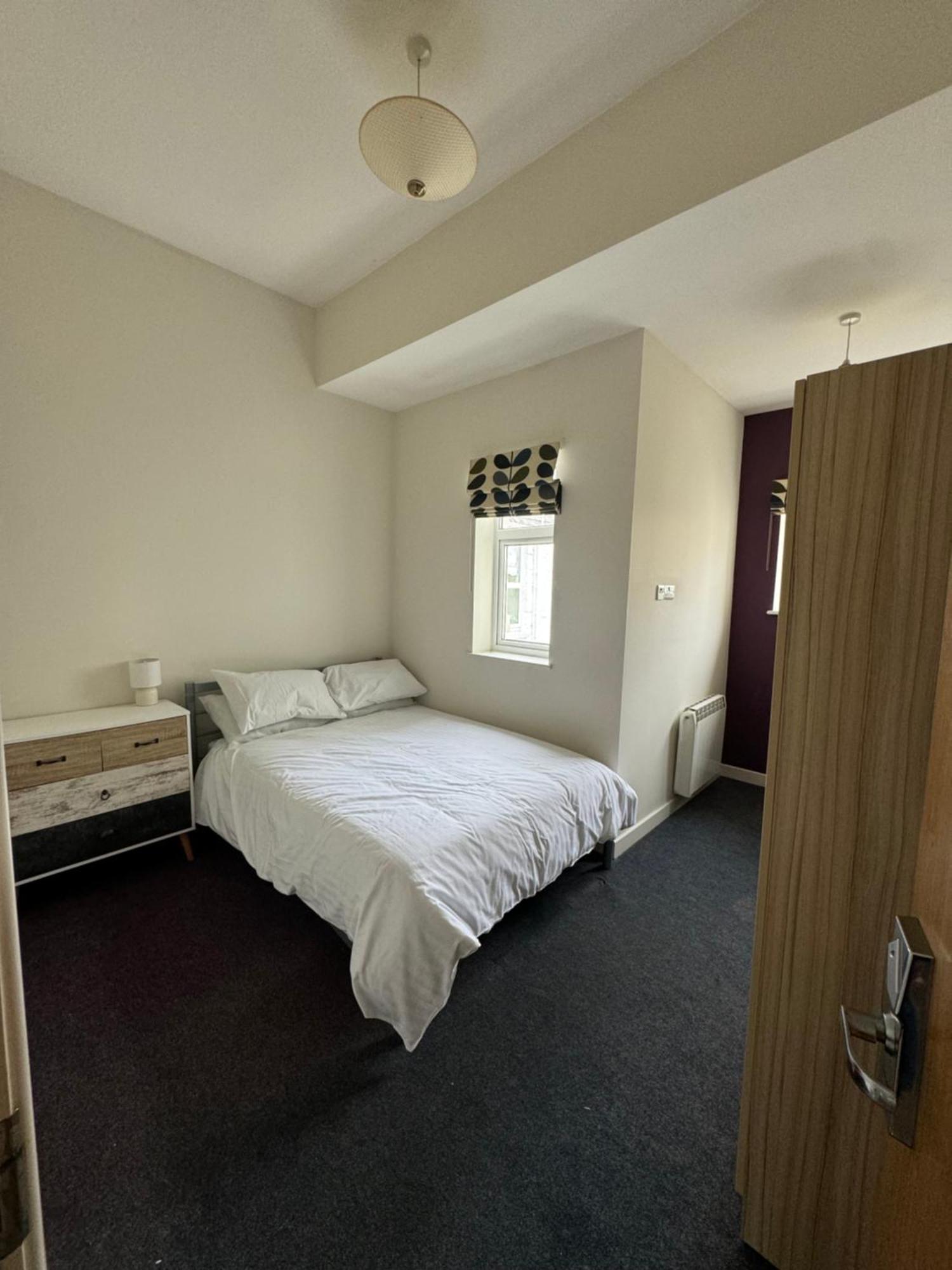 Armyn House Apartments, Your Coastal Escape In 法尔茅斯 外观 照片